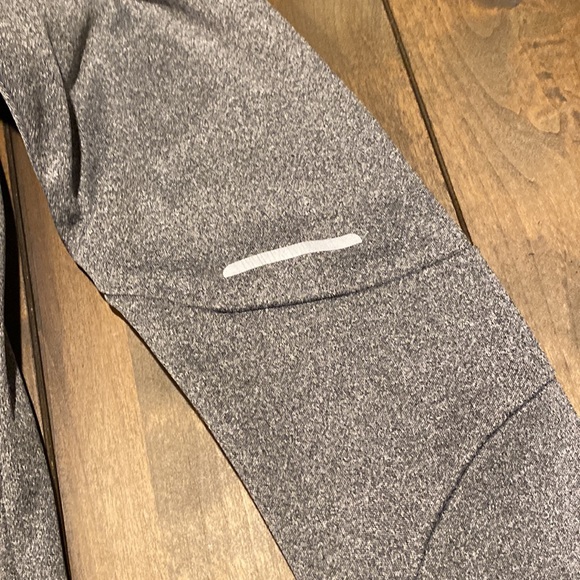 Mondetta Workout Jacket - Picture 3 of 5